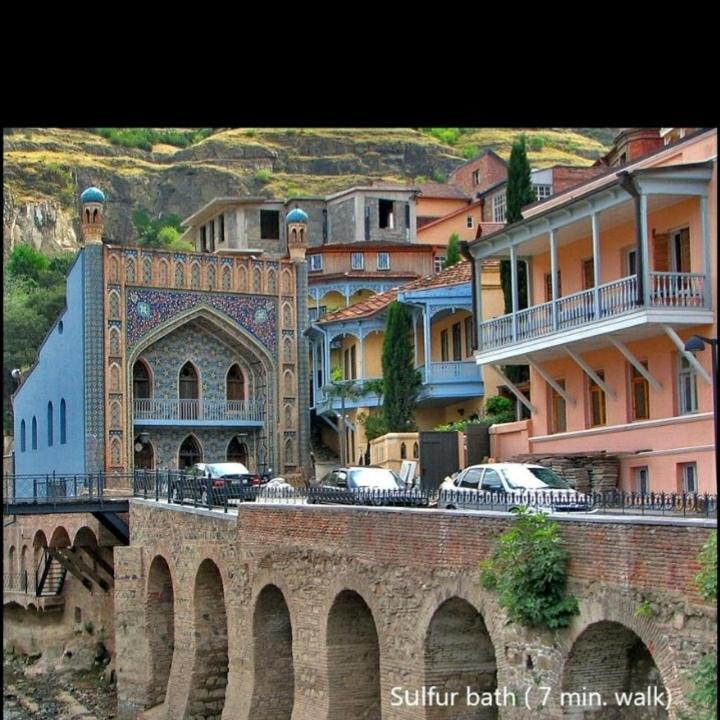 Sofia Apartment In Old Tbilisi ภายนอก รูปภาพ